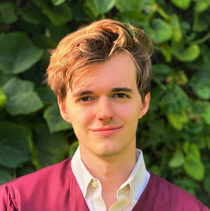 Meet your Posher, Christopher